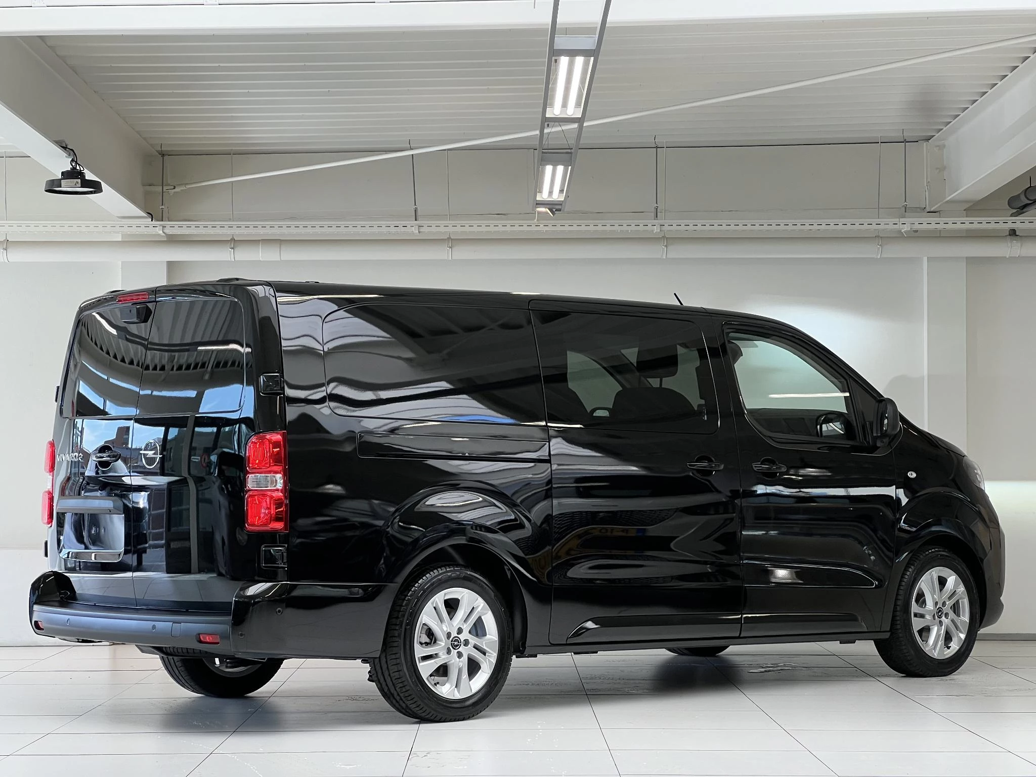 Hoofdafbeelding Opel Vivaro-e
