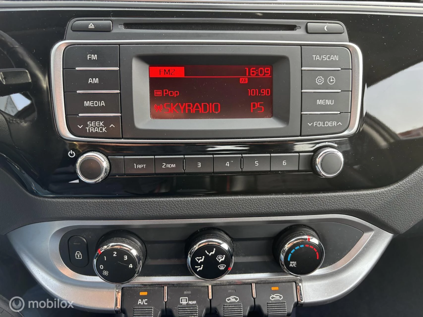 Hoofdafbeelding Kia Rio