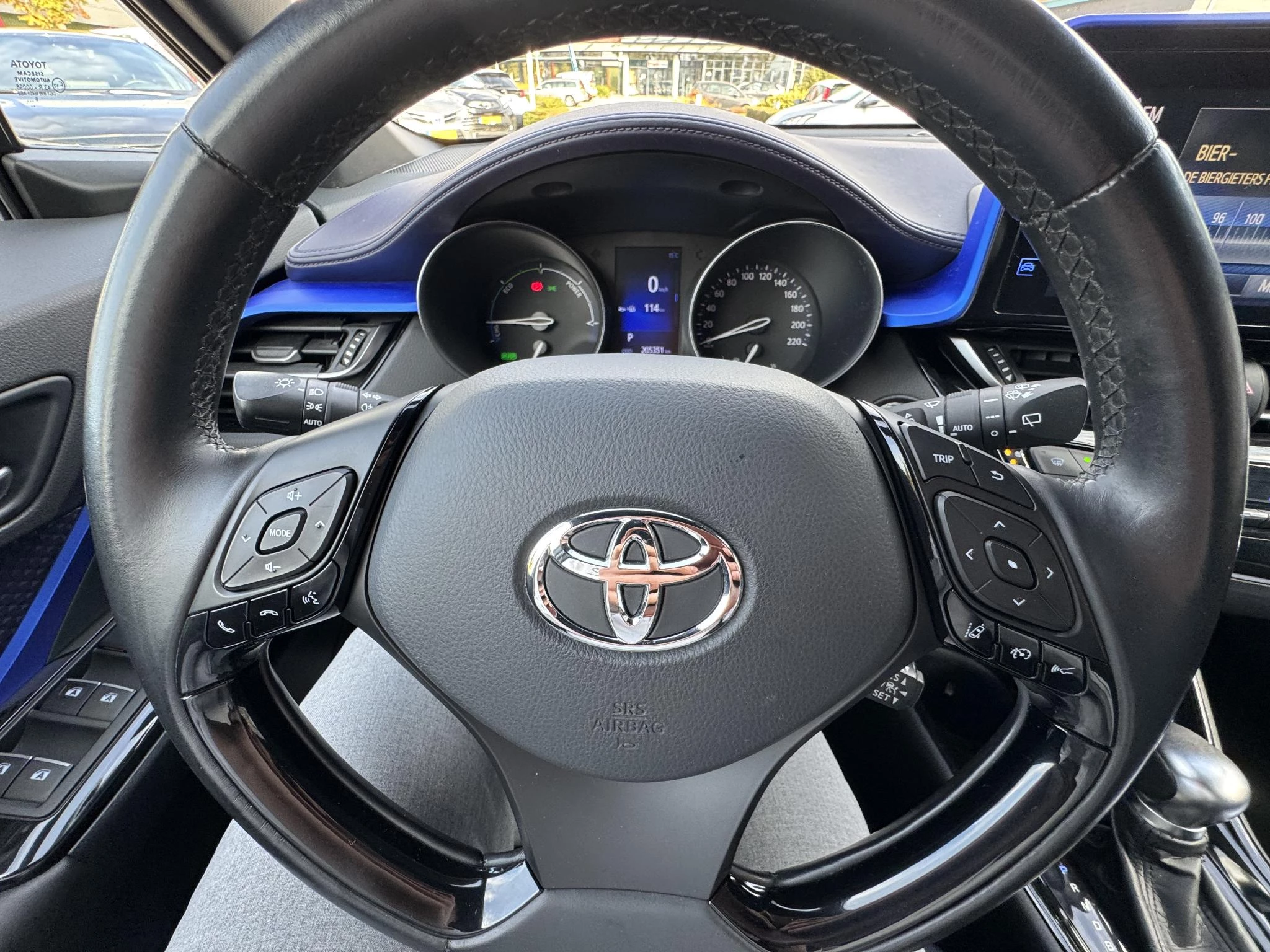 Hoofdafbeelding Toyota C-HR