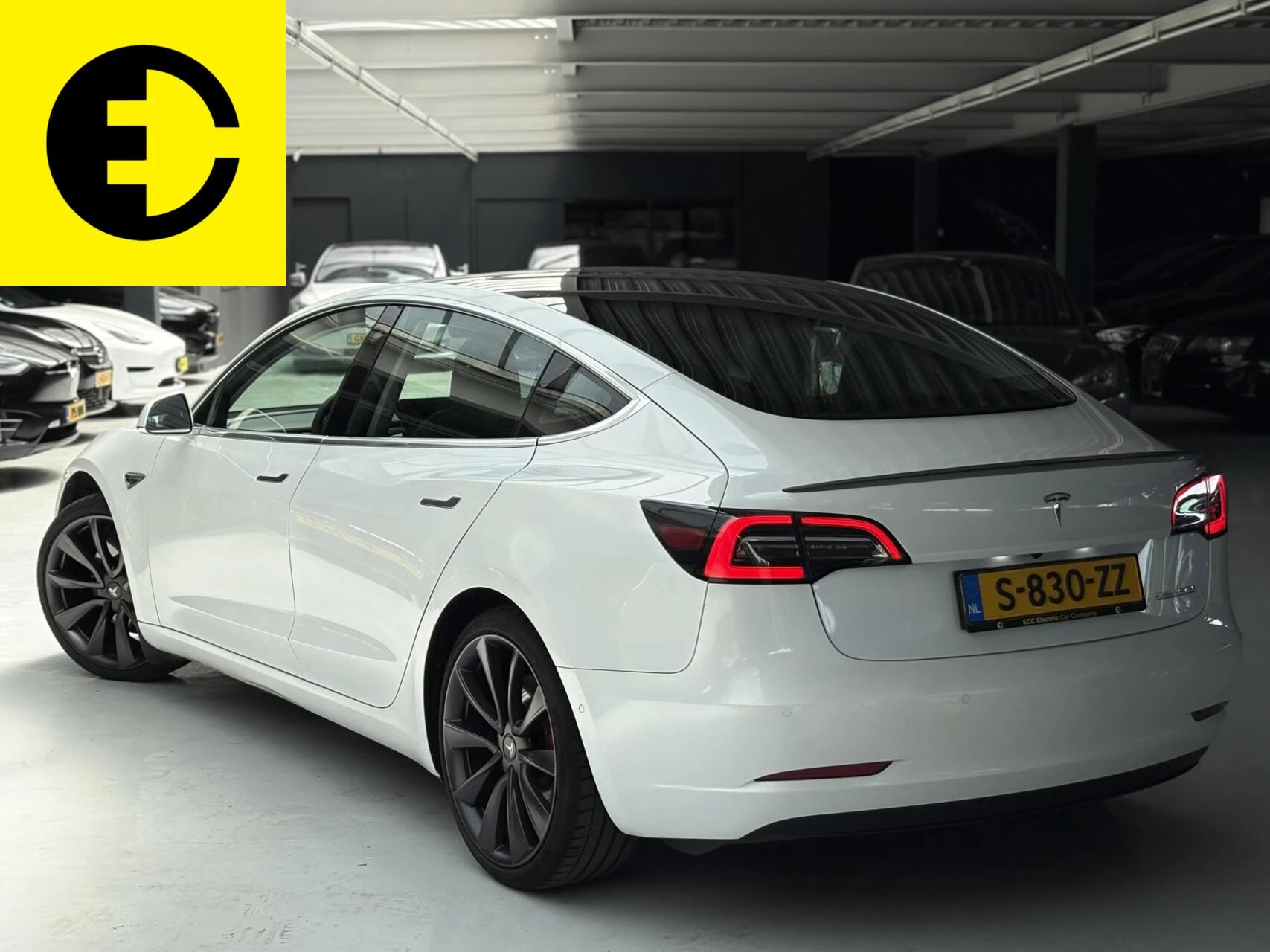Hoofdafbeelding Tesla Model 3