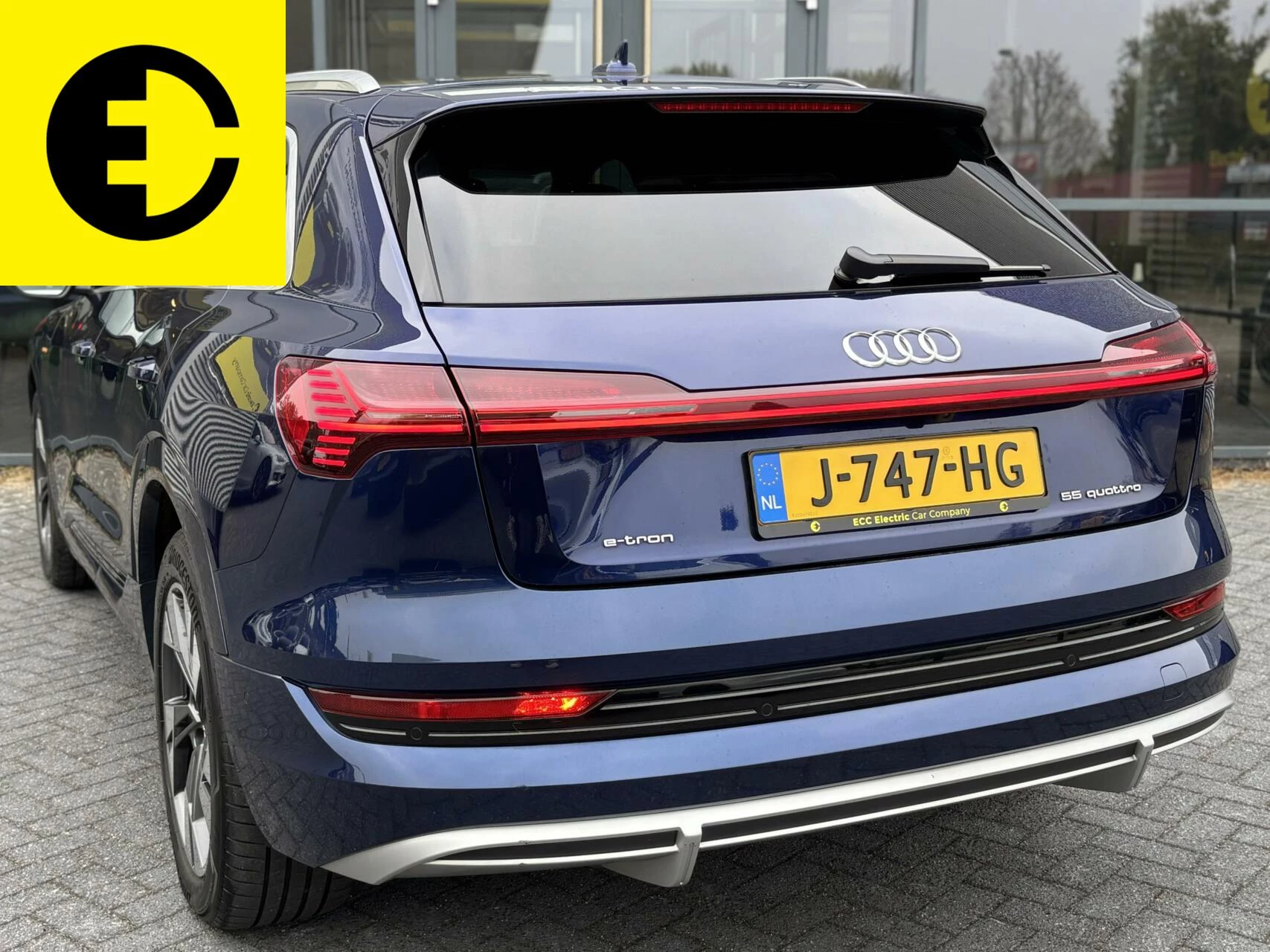 Hoofdafbeelding Audi e-tron