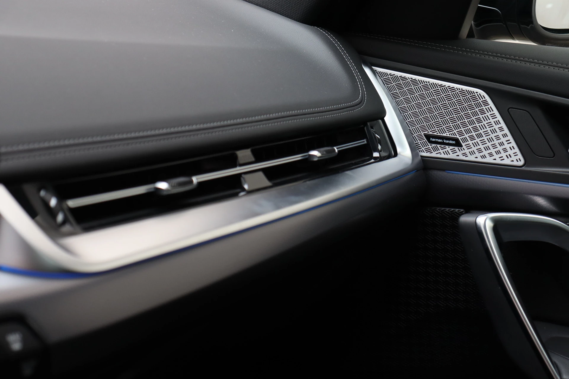 Hoofdafbeelding BMW iX1