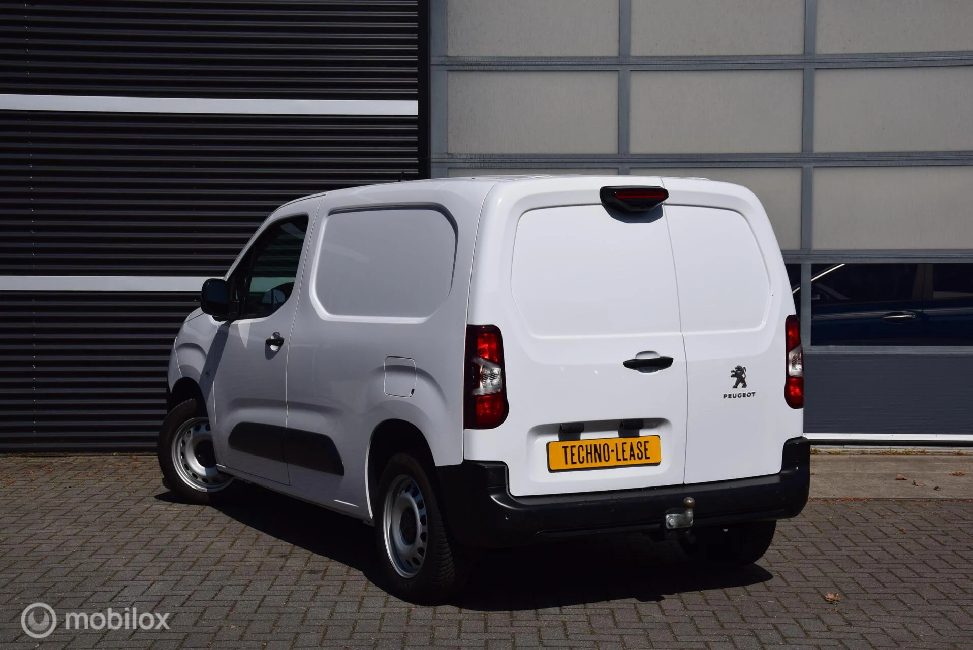 Hoofdafbeelding Peugeot Partner