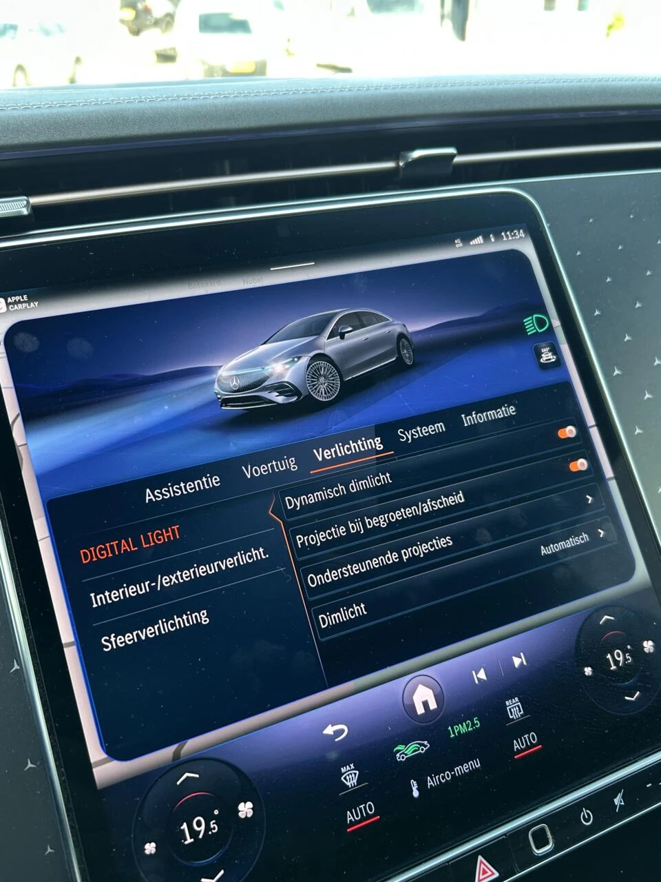 Hoofdafbeelding Mercedes-Benz EQS
