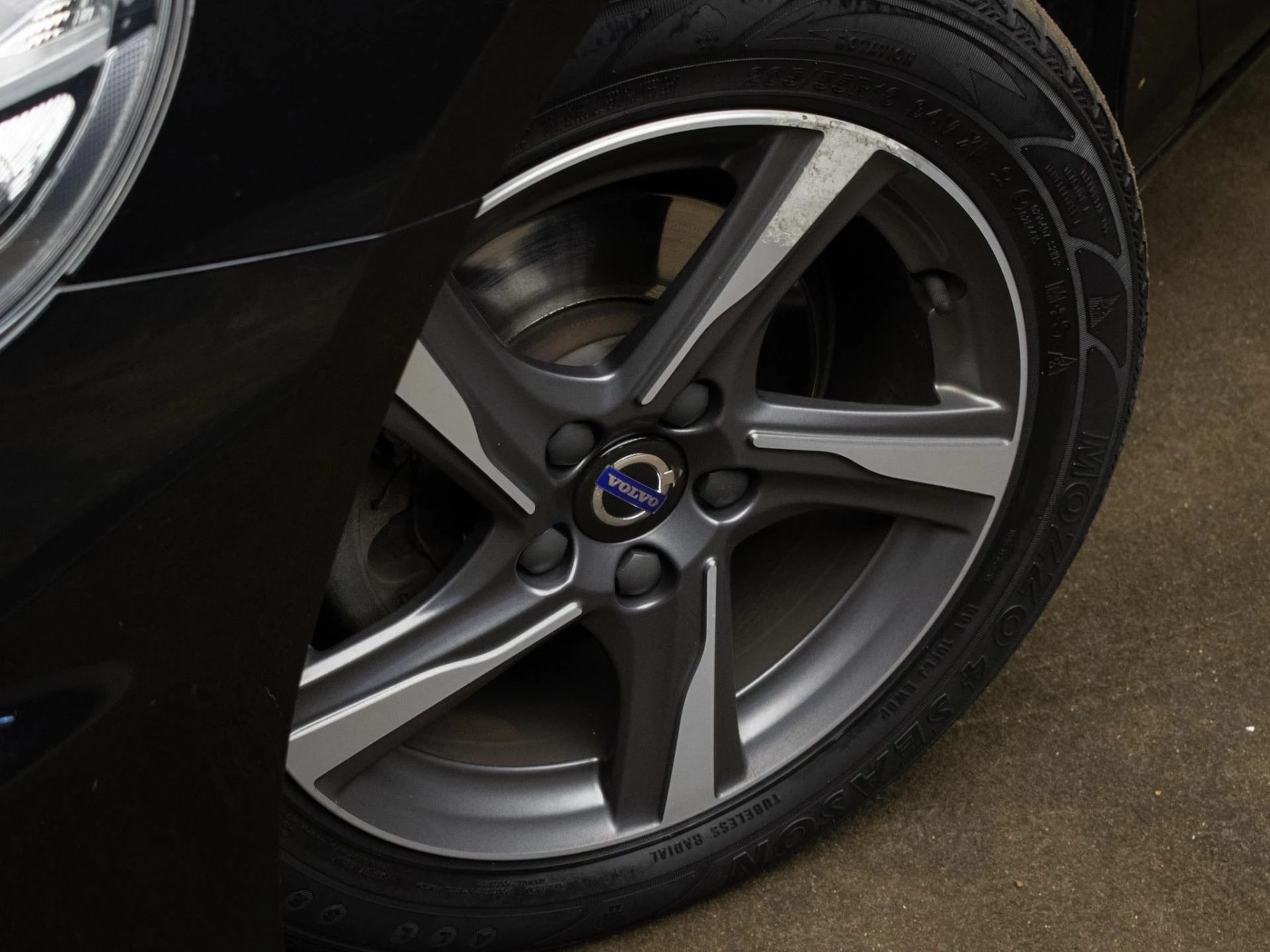 Hoofdafbeelding Volvo V40