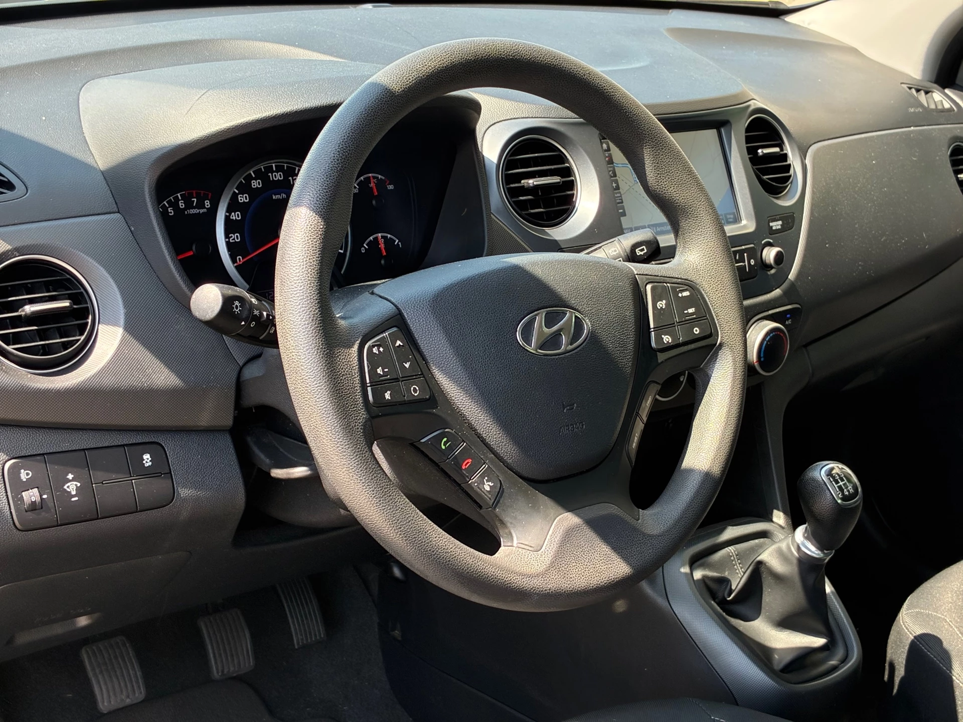 Hoofdafbeelding Hyundai i10