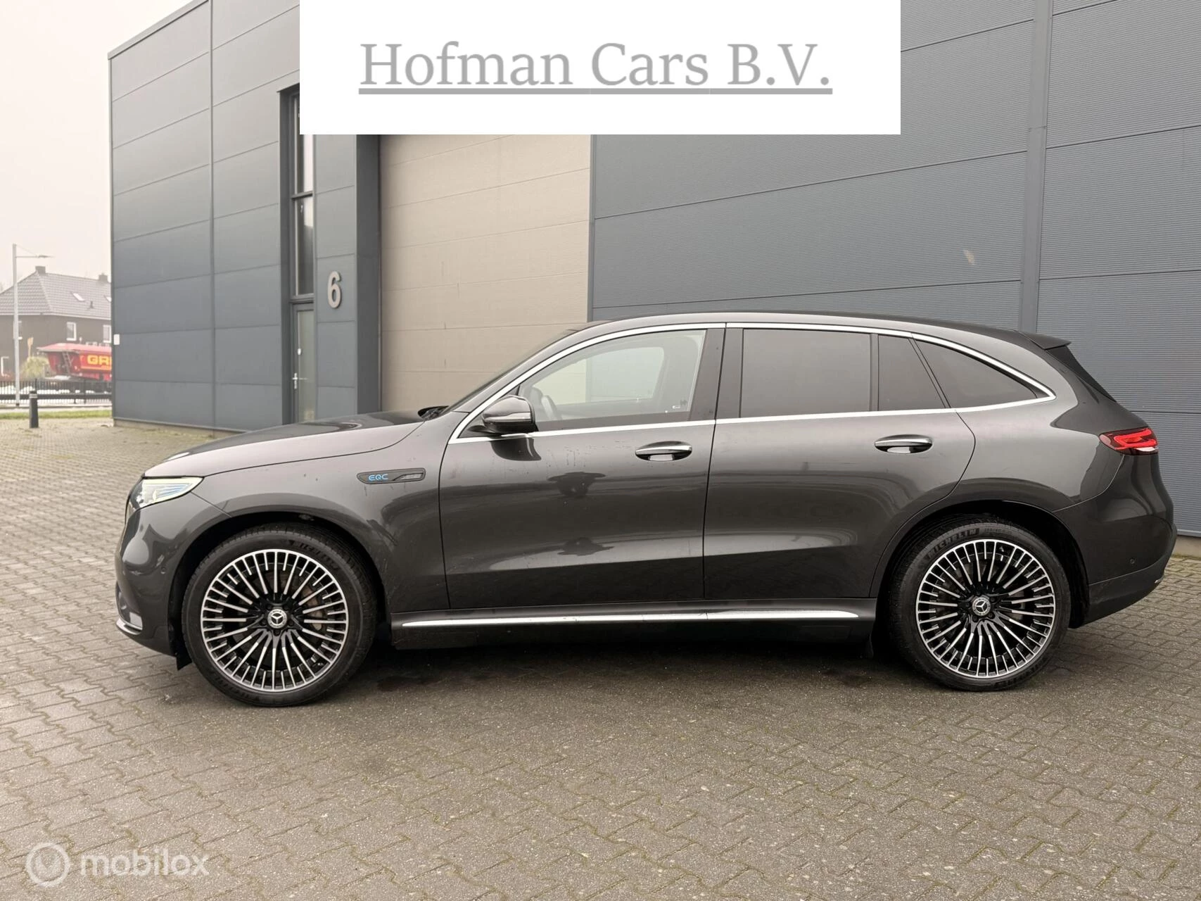 Hoofdafbeelding Mercedes-Benz EQC