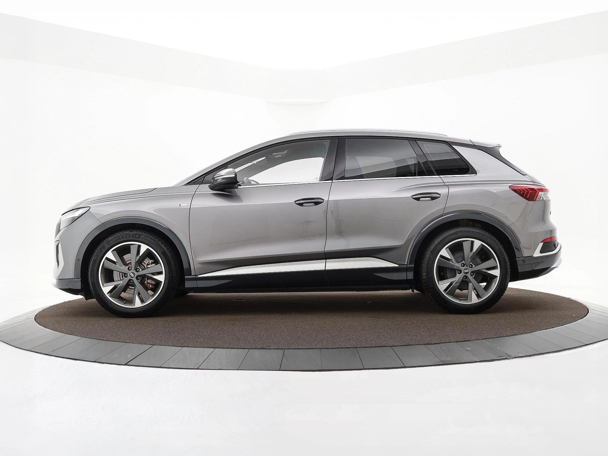 Hoofdafbeelding Audi Q4 e-tron