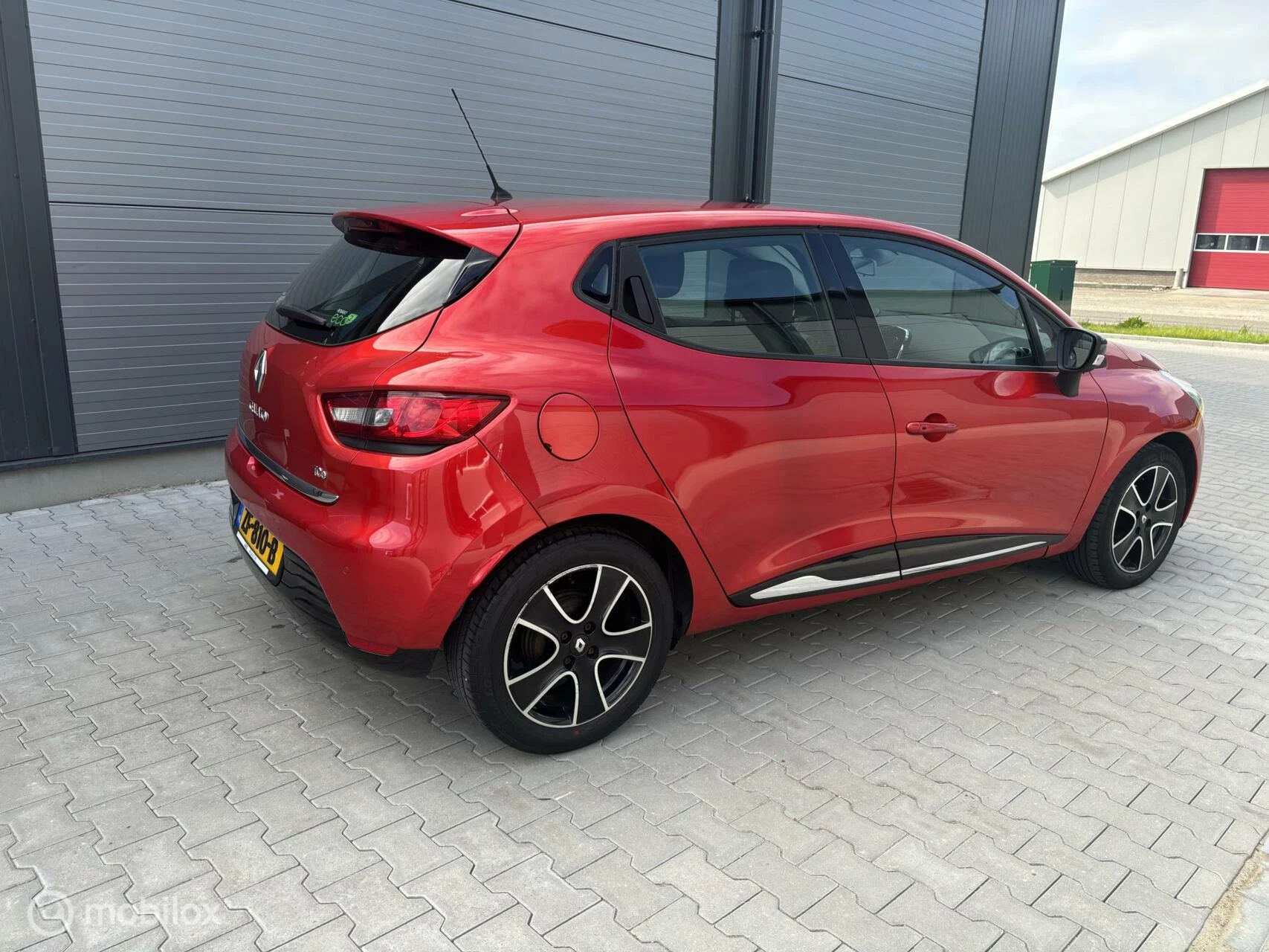 Hoofdafbeelding Renault Clio