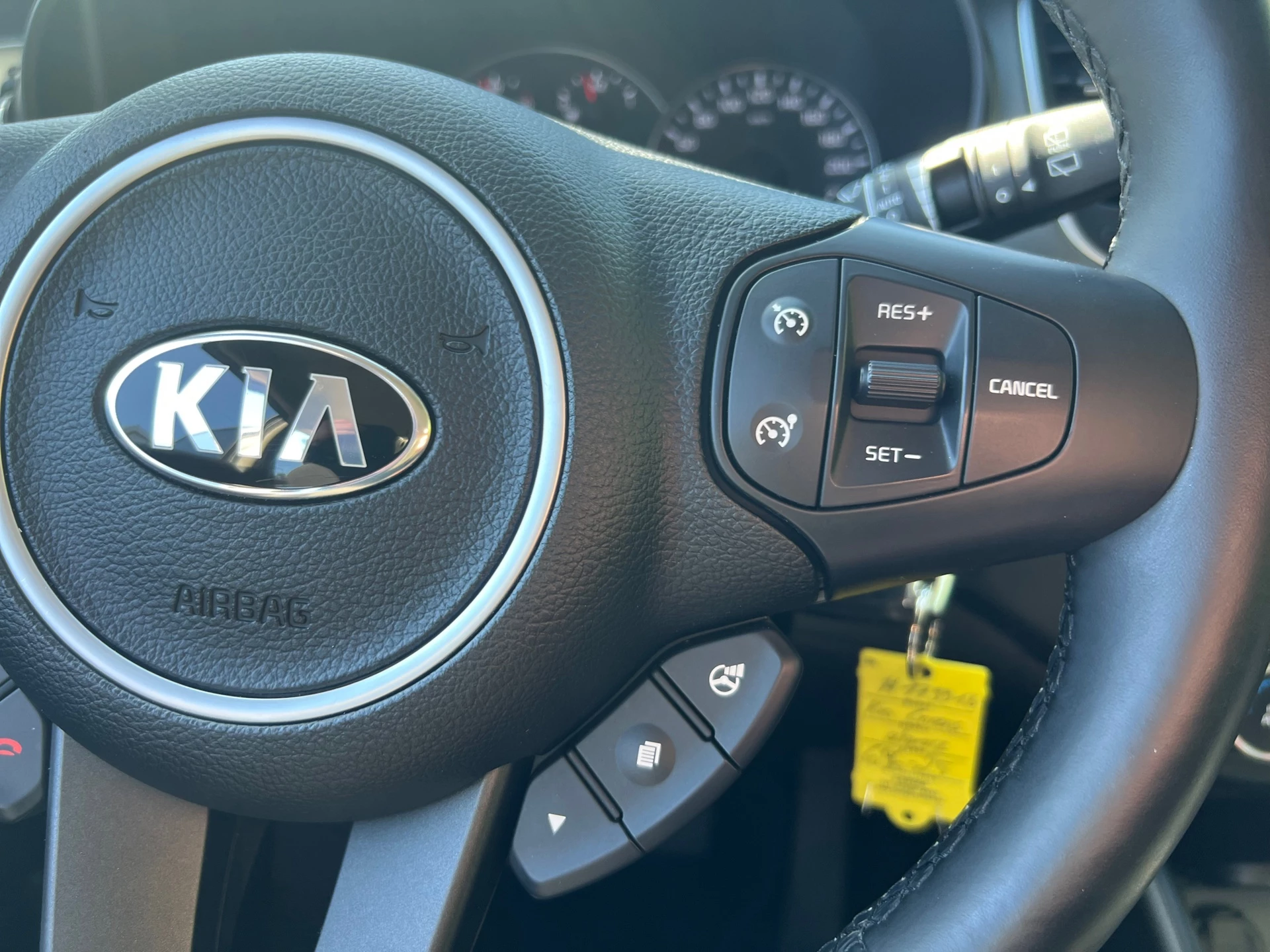 Hoofdafbeelding Kia Carens
