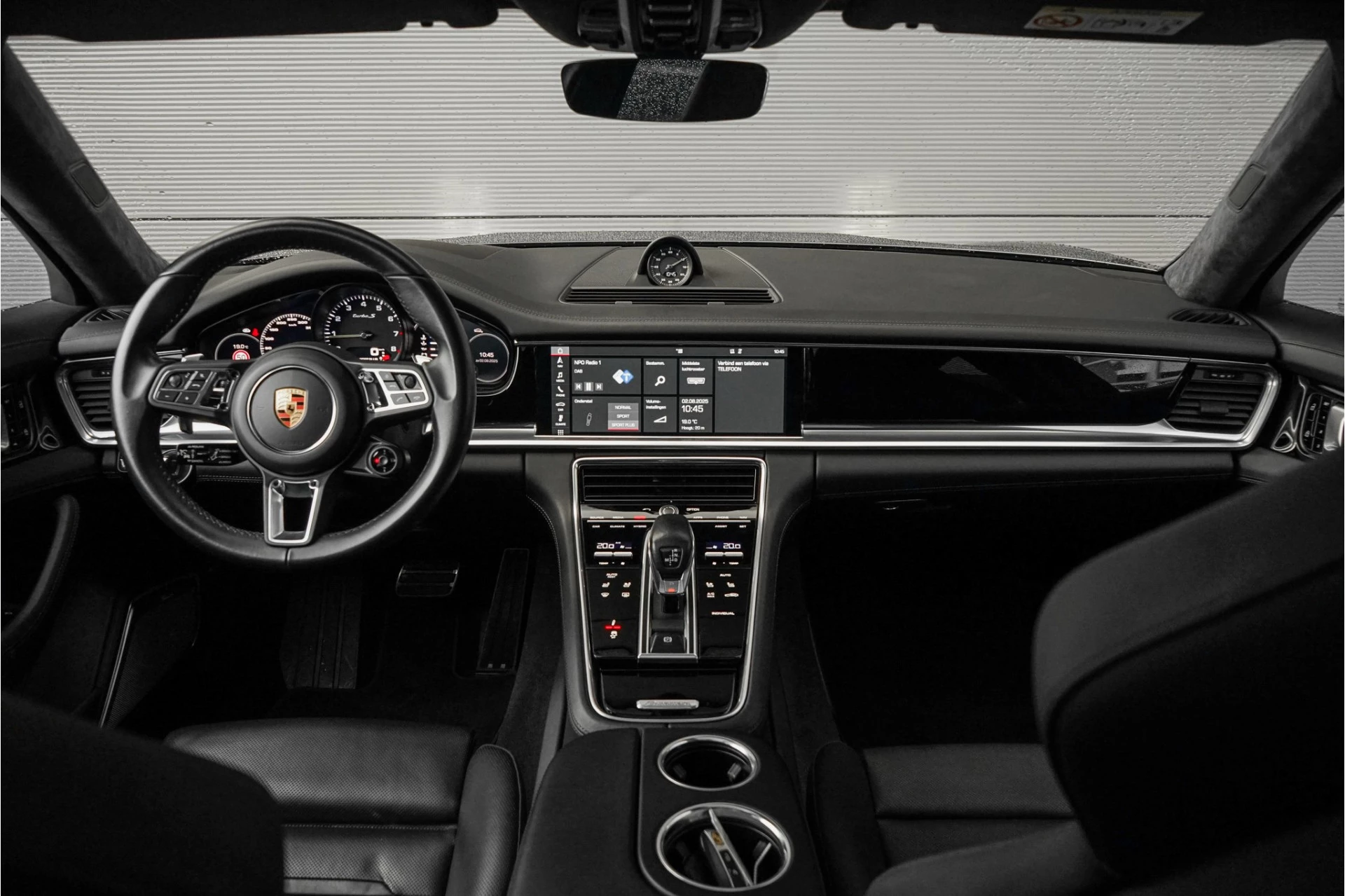 Hoofdafbeelding Porsche Panamera