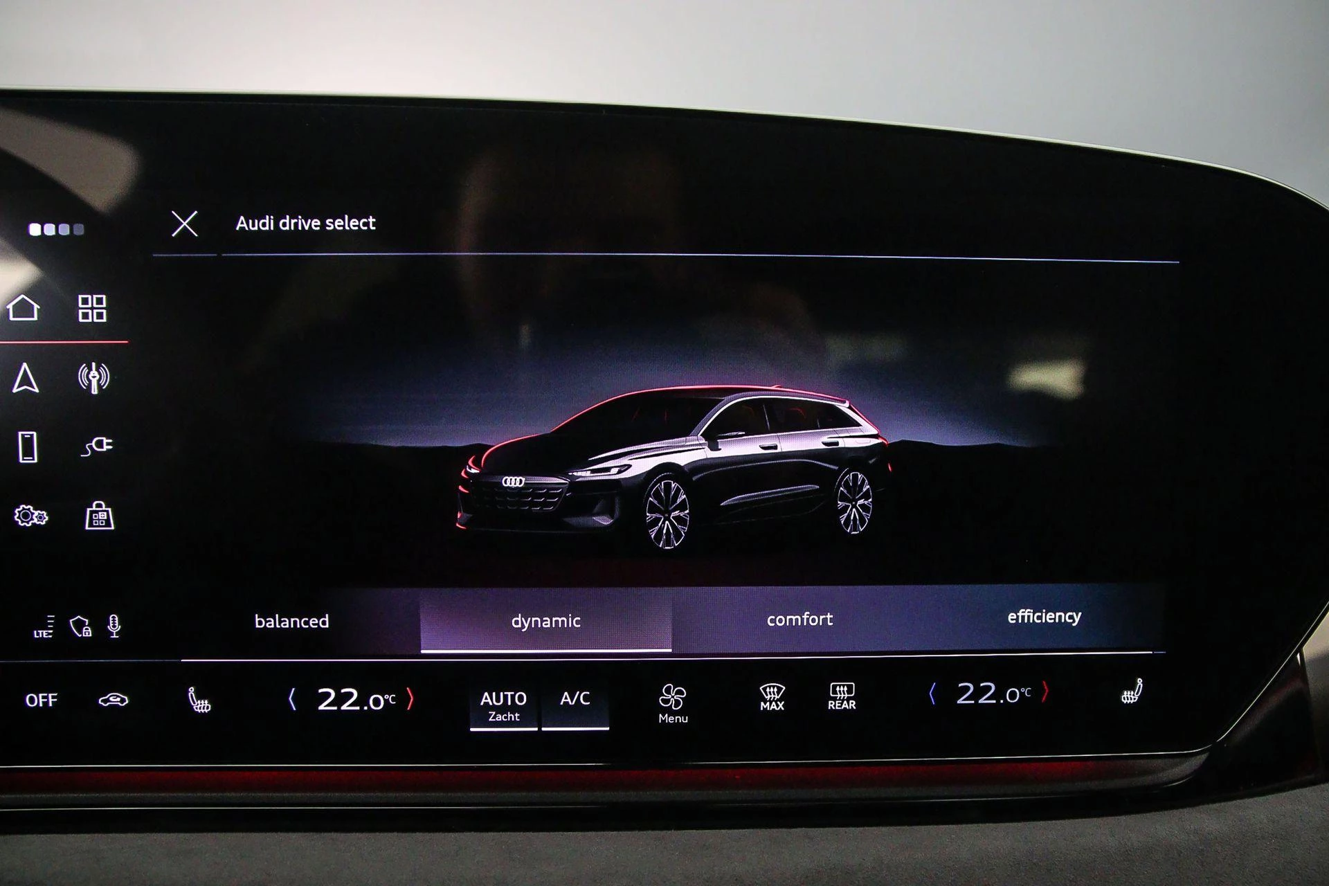 Hoofdafbeelding Audi A6 Avant e-tron