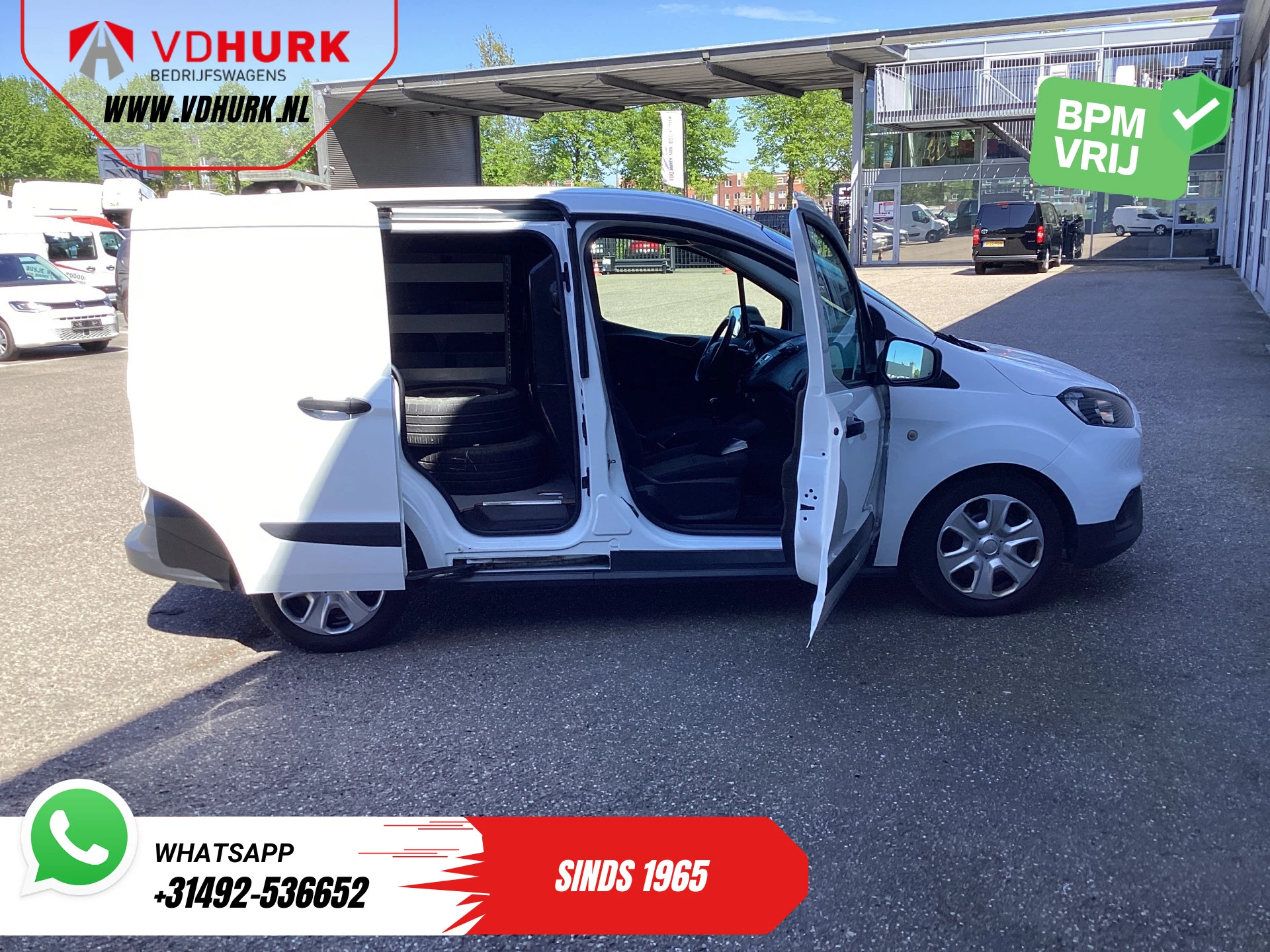 Hoofdafbeelding Ford Transit Courier
