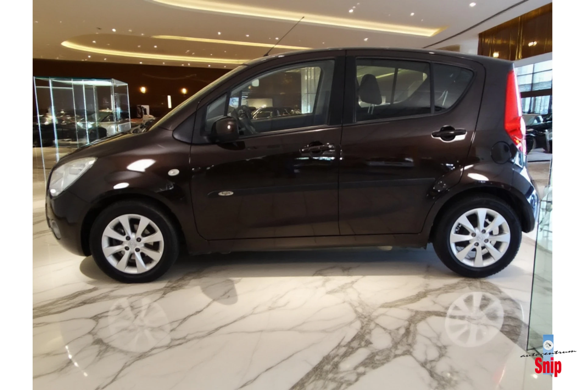 Hoofdafbeelding Opel Agila