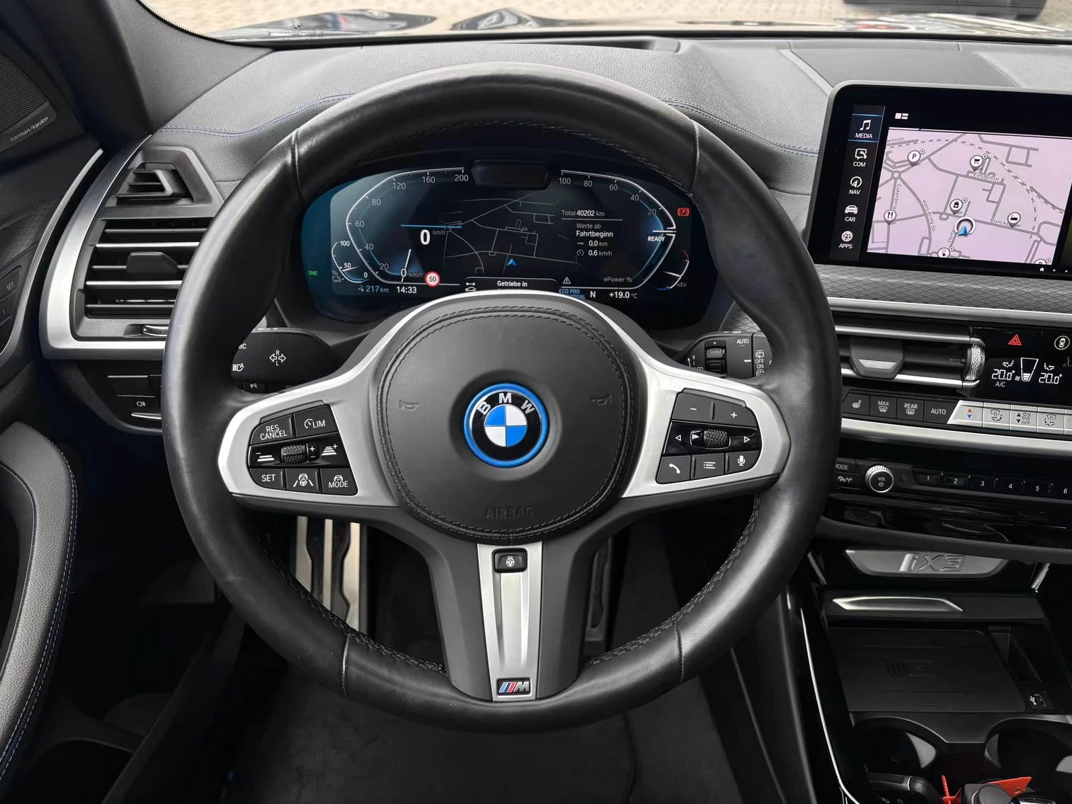 Hoofdafbeelding BMW iX3