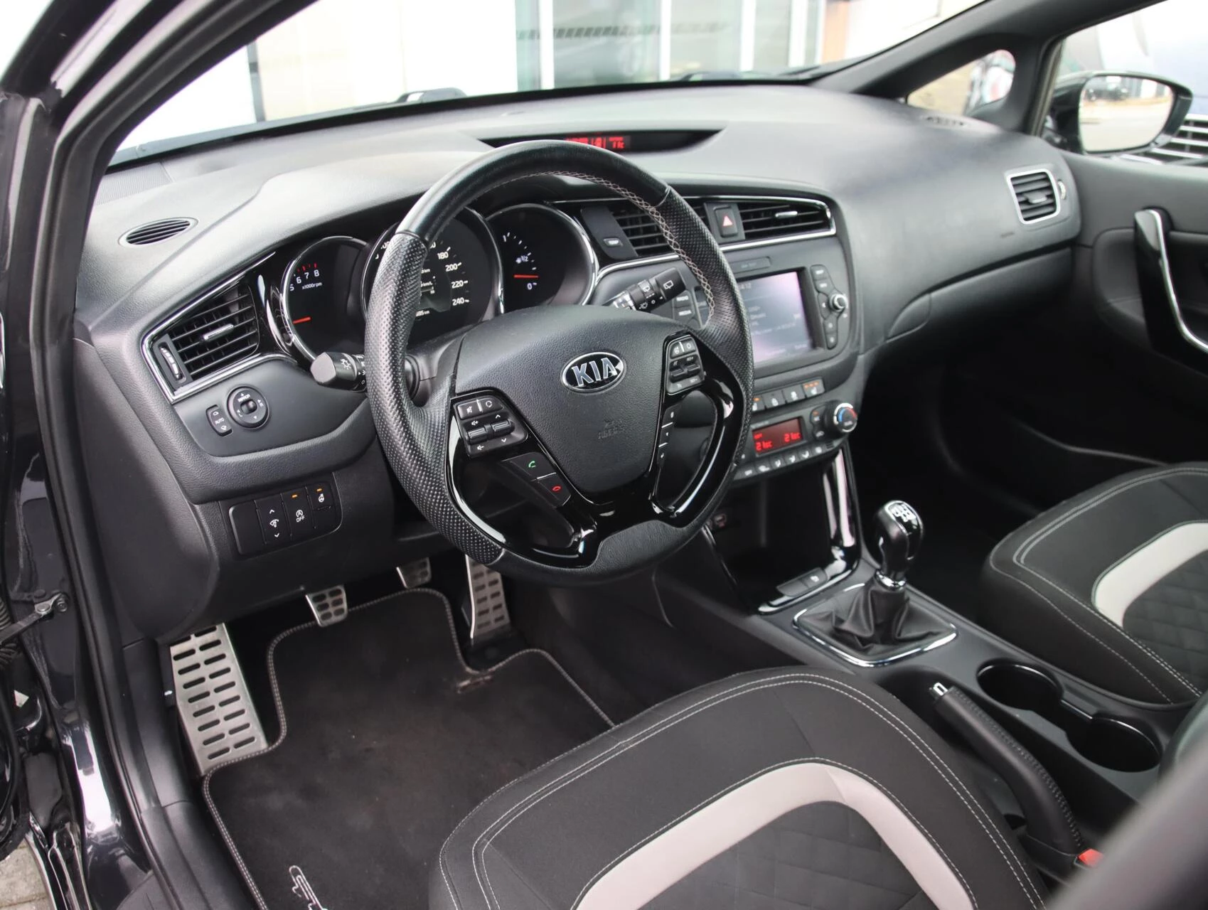 Hoofdafbeelding Kia cee'd