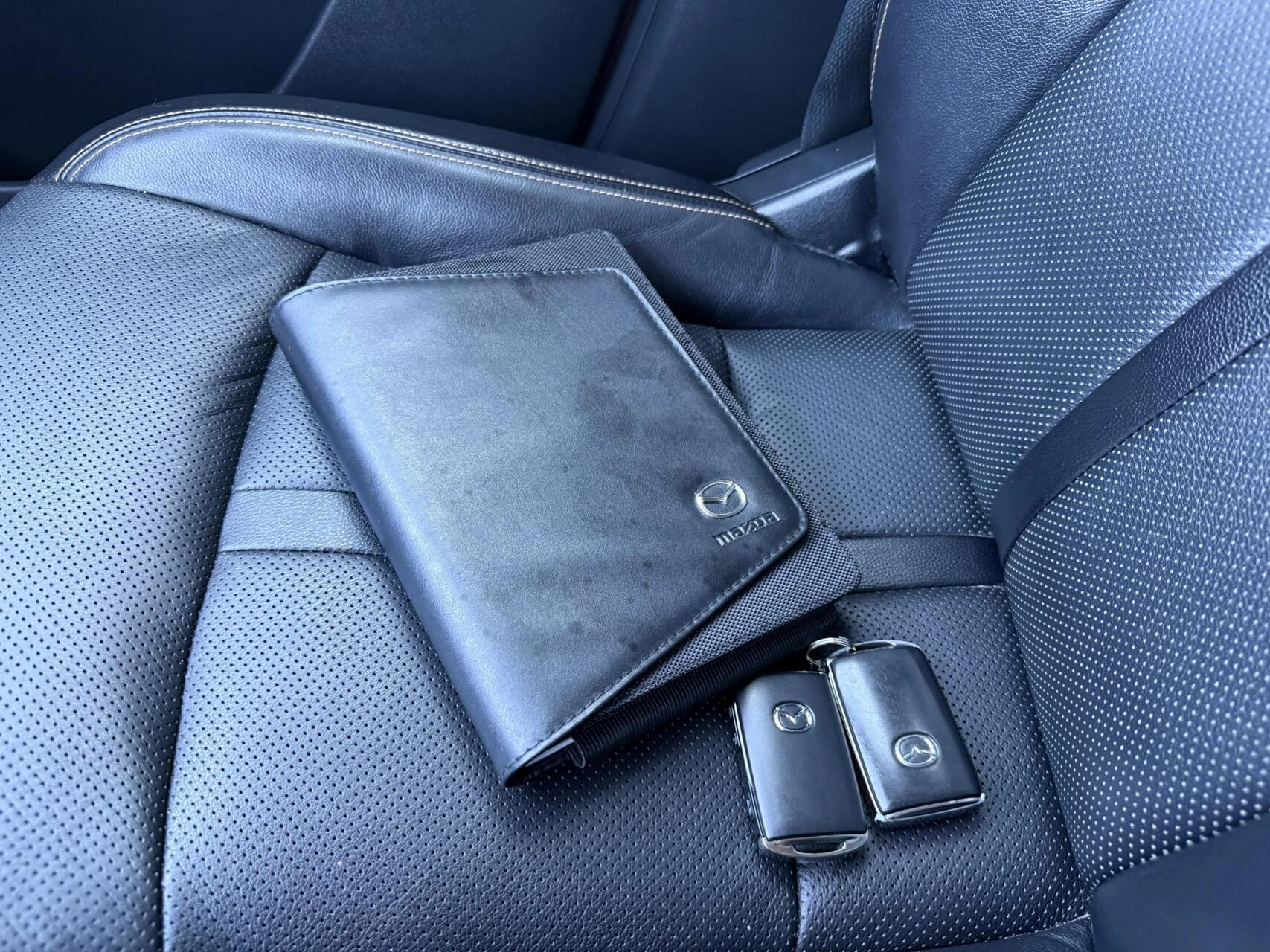 Hoofdafbeelding Mazda CX-60