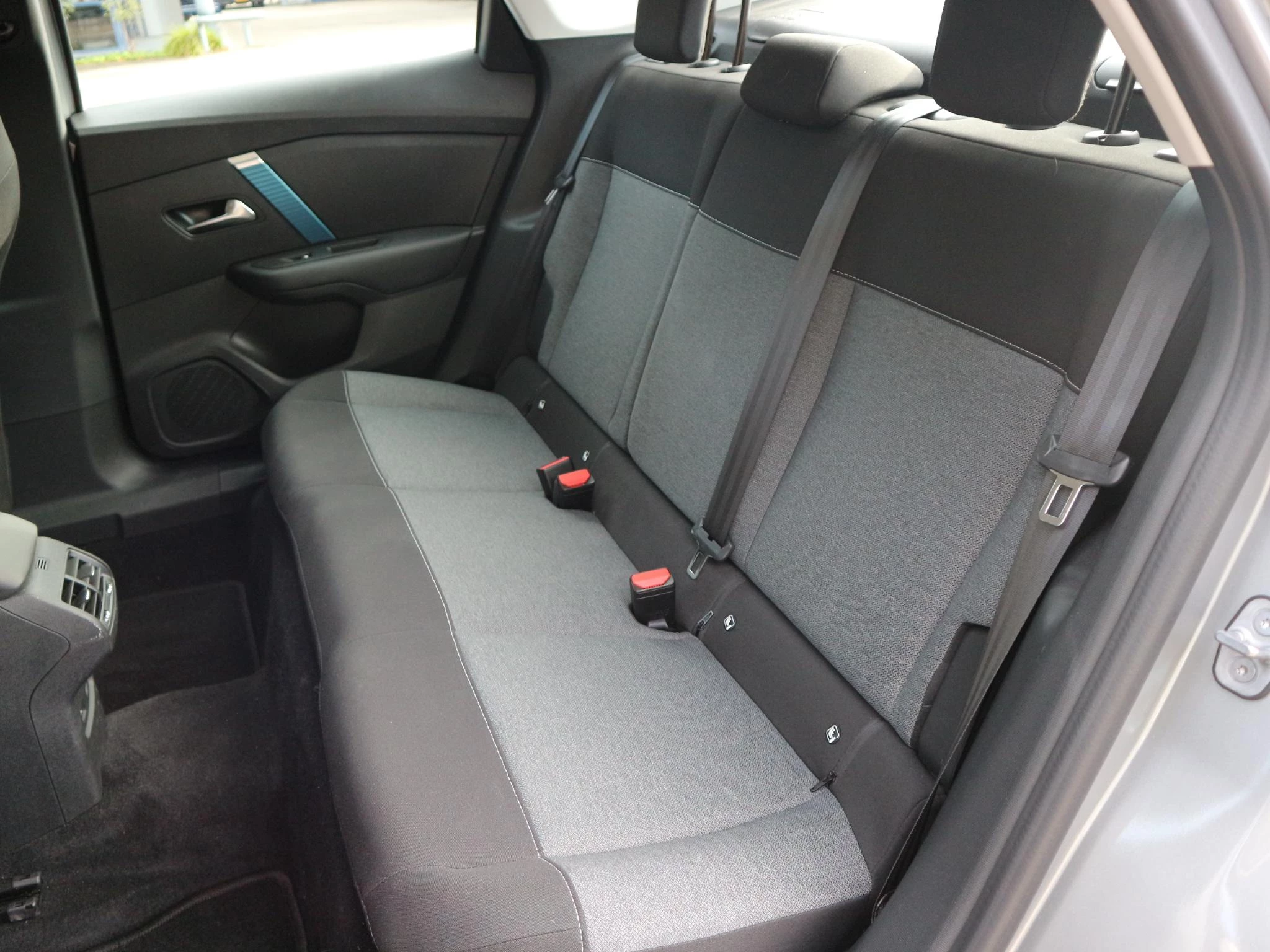 Hoofdafbeelding Citroën ë-C4 X