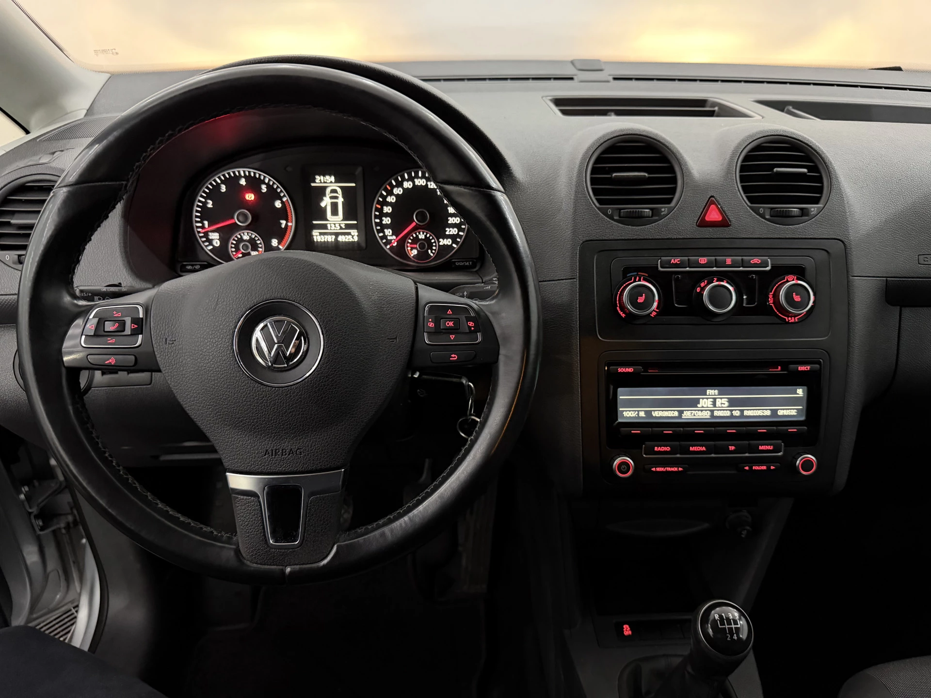 Hoofdafbeelding Volkswagen Caddy