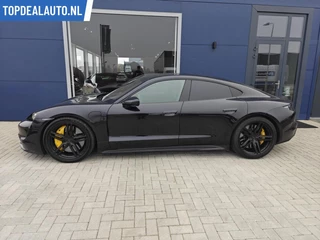 Porsche Taycan Turbo S 93 kWh 761Pk Ceramic/Head-up/Carbon