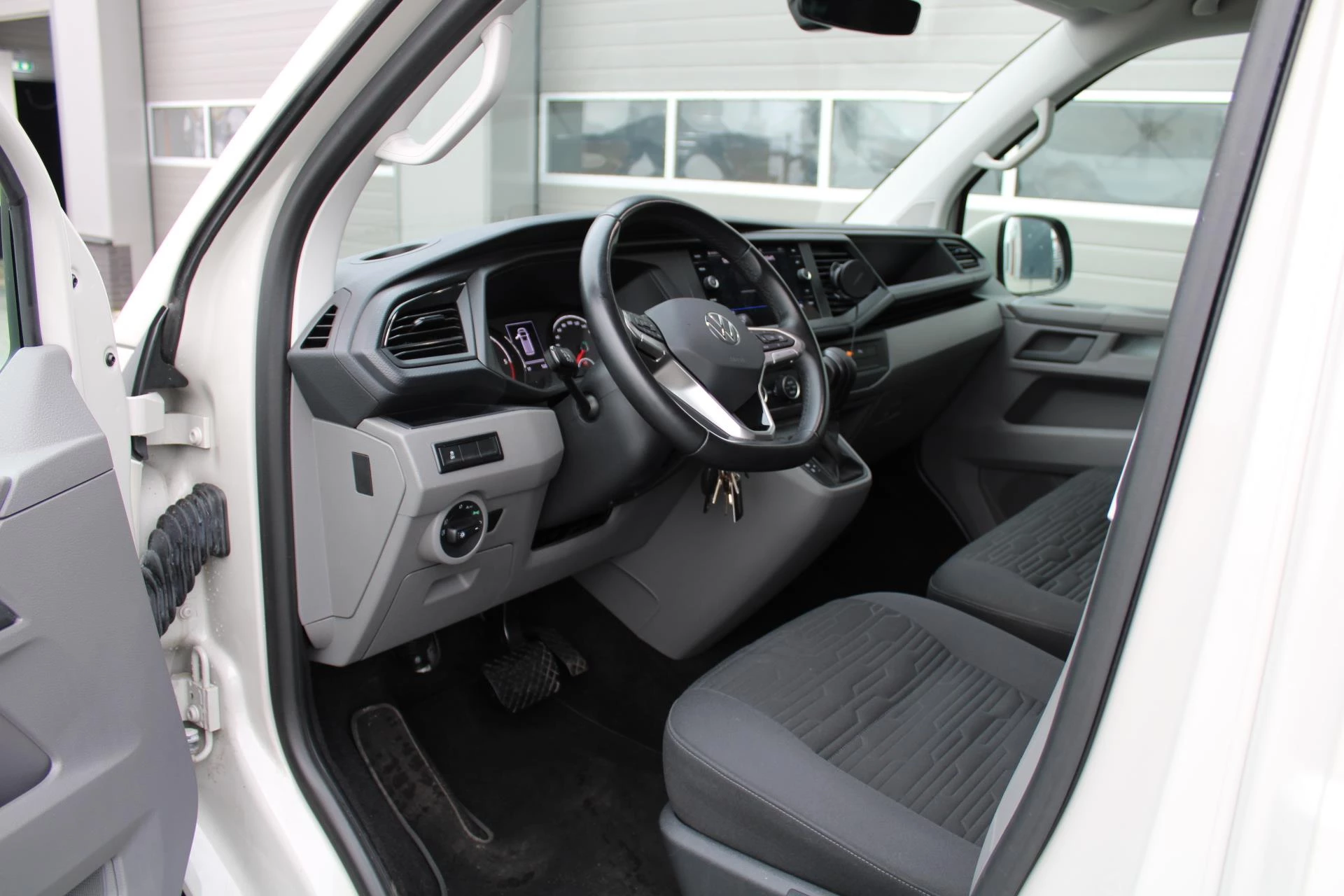 Hoofdafbeelding Transporter 