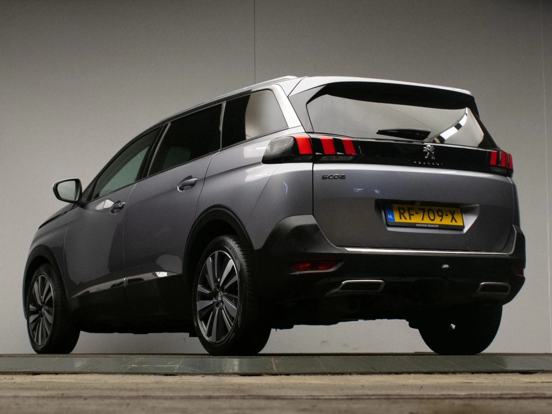 Hoofdafbeelding Peugeot 5008