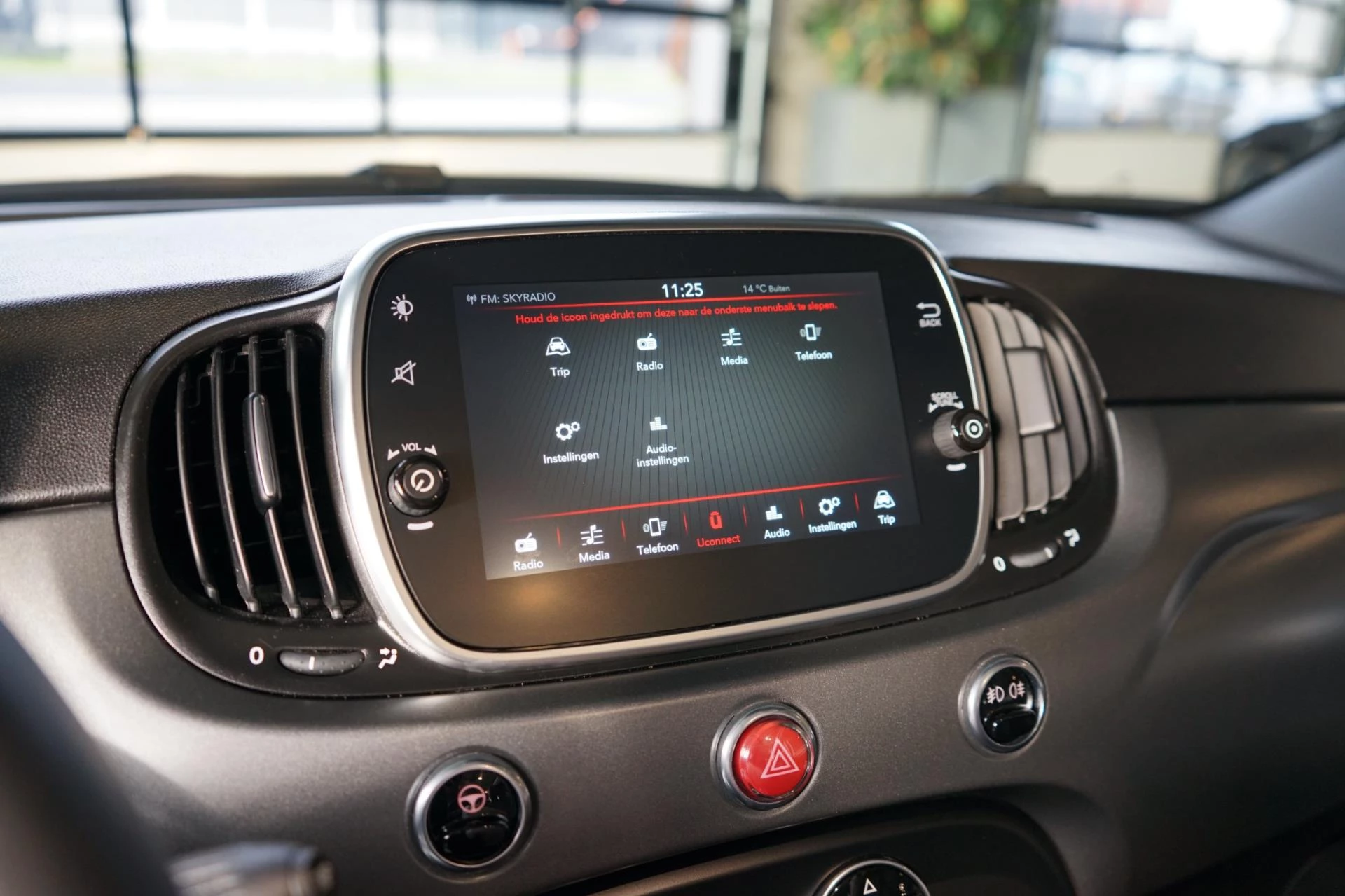 Hoofdafbeelding Fiat 500C