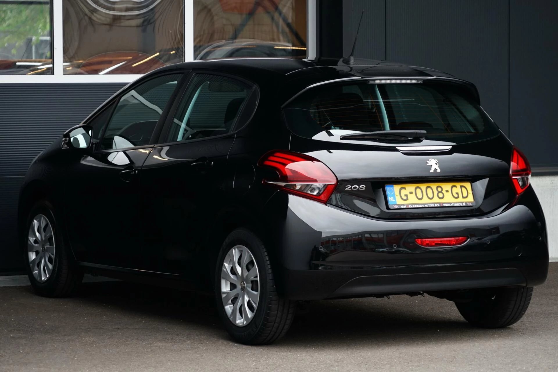 Hoofdafbeelding Peugeot 208