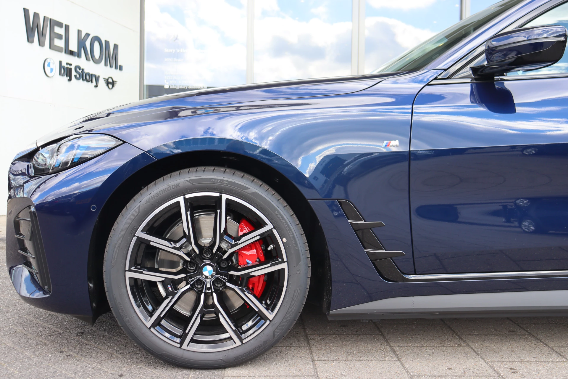 Hoofdafbeelding BMW i4