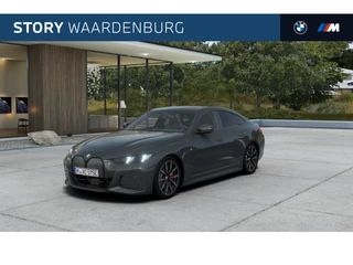 BMW i4 eDrive40 High Executive M Sport / Schuif-kanteldak / Trekhaak / M Sportstoelen / Comfort Access / Parking Assistant Plus / Live Cockpit Professional / Adaptieve LED