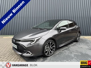 Hoofdafbeelding Toyota Corolla Toyota Corolla Hybrid 140 Executive / Bi tone | Schuif-/kantel dak | JBL | Head-up | 18 inch | Rijklaar!!!