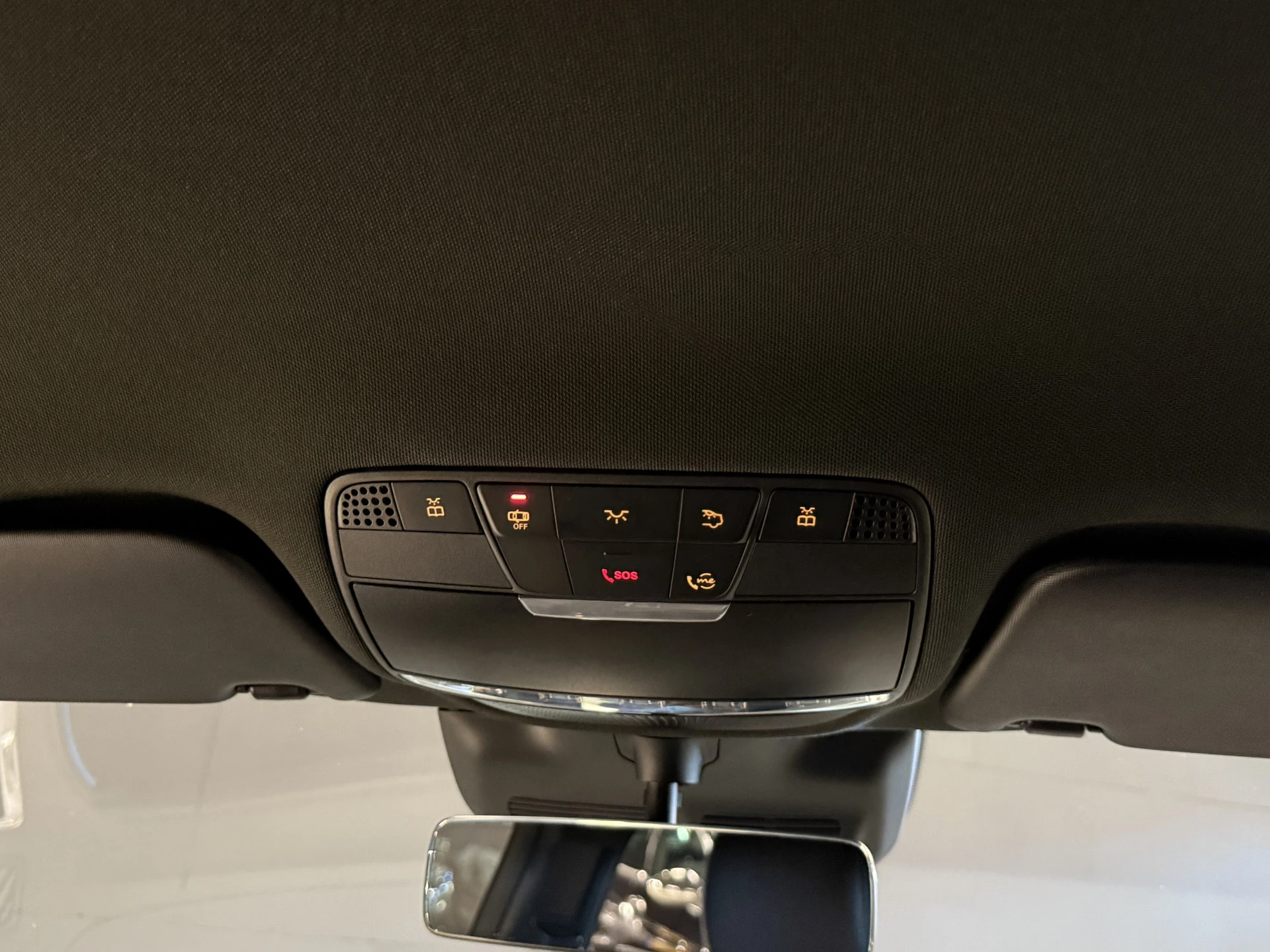 Hoofdafbeelding Mercedes-Benz EQC