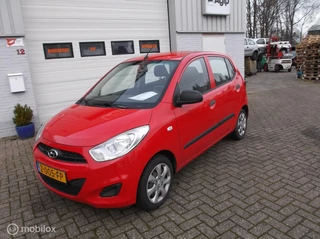 Hoofdafbeelding Hyundai i10 !!!Hyundai i10 1.1 Pure 5drs el ramen lange apk!!!