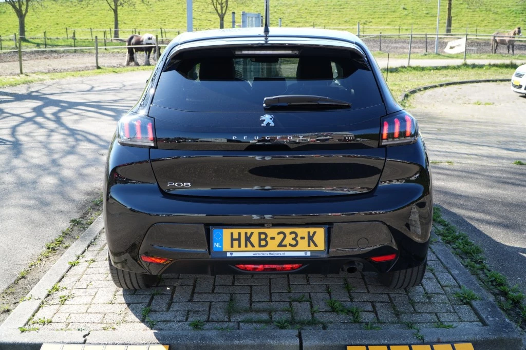 Hoofdafbeelding Peugeot 208