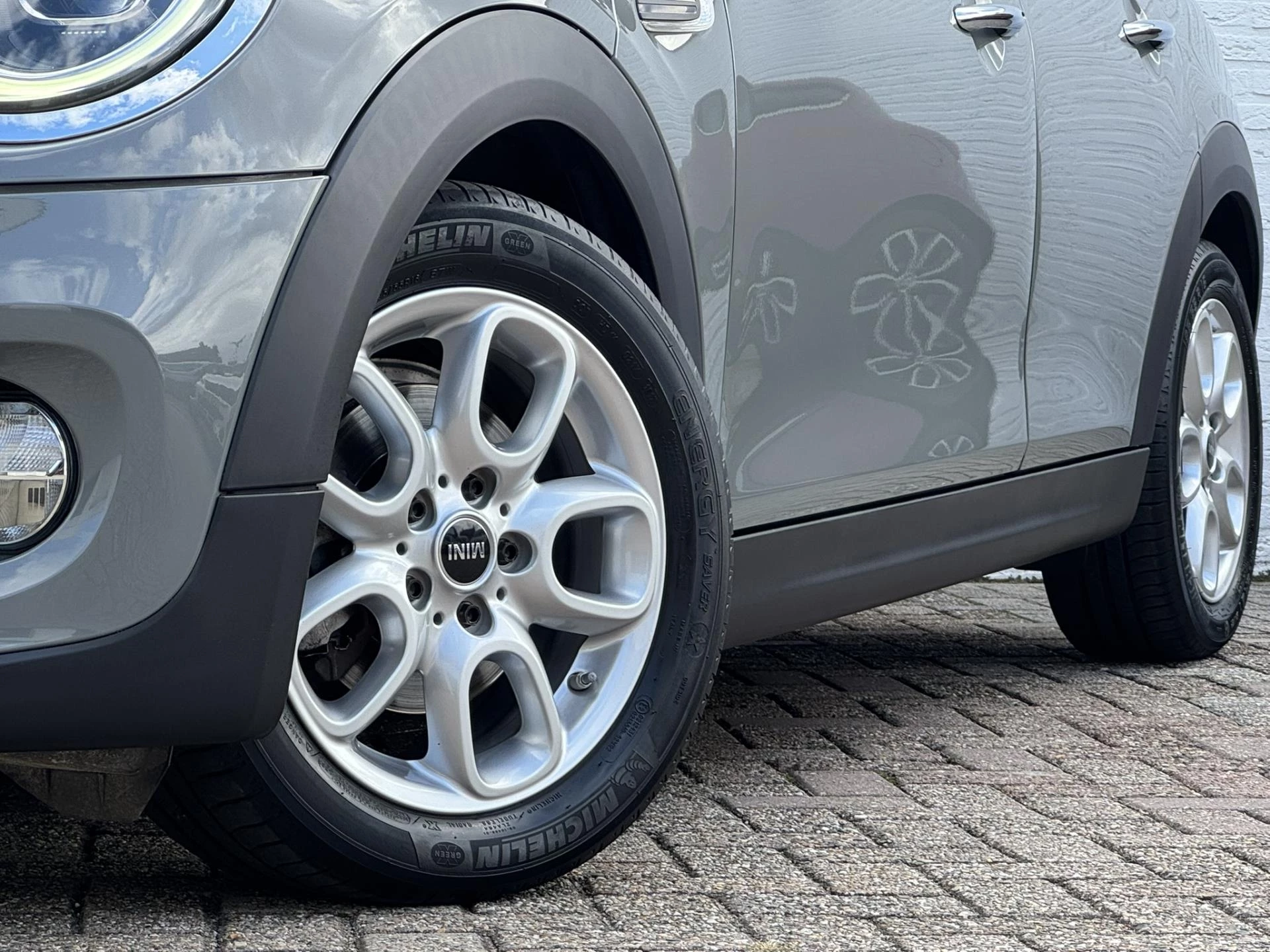 Hoofdafbeelding MINI 5-deurs