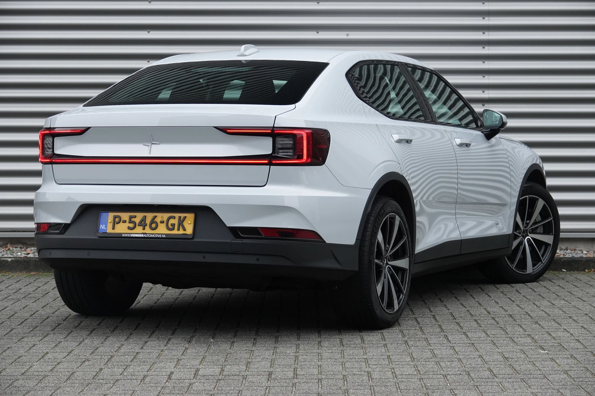 Hoofdafbeelding Polestar 2