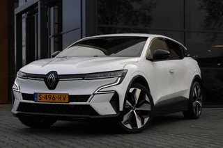 Hoofdafbeelding Renault Megane E-Tech Renault Mégane E-Tech EV40 Techno | ACC | Camera | Stoelverwarming