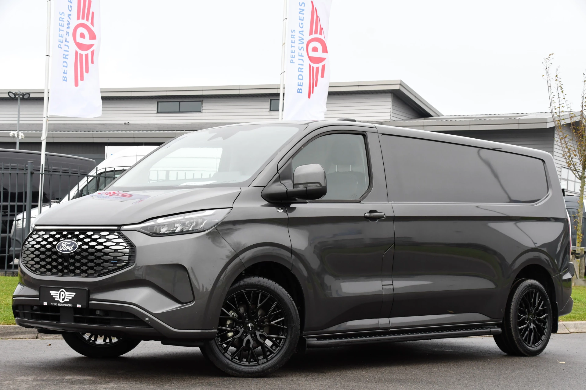Hoofdafbeelding Ford E-Transit