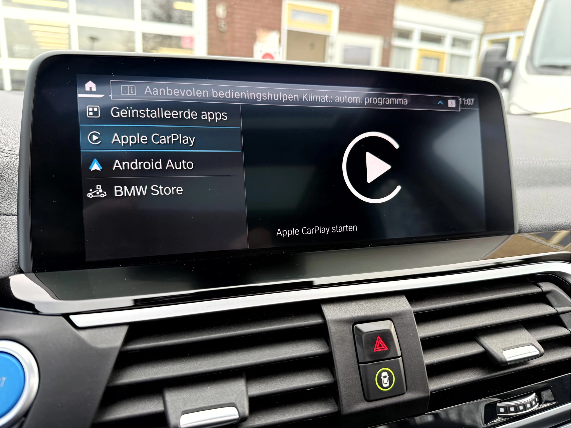 Hoofdafbeelding BMW iX3