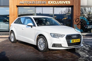 Audi A3 Sportback 1.0 TFSI Koplampreiniging Airco 16"L.M. Radio/CD Multifunctioneel stuurwiel