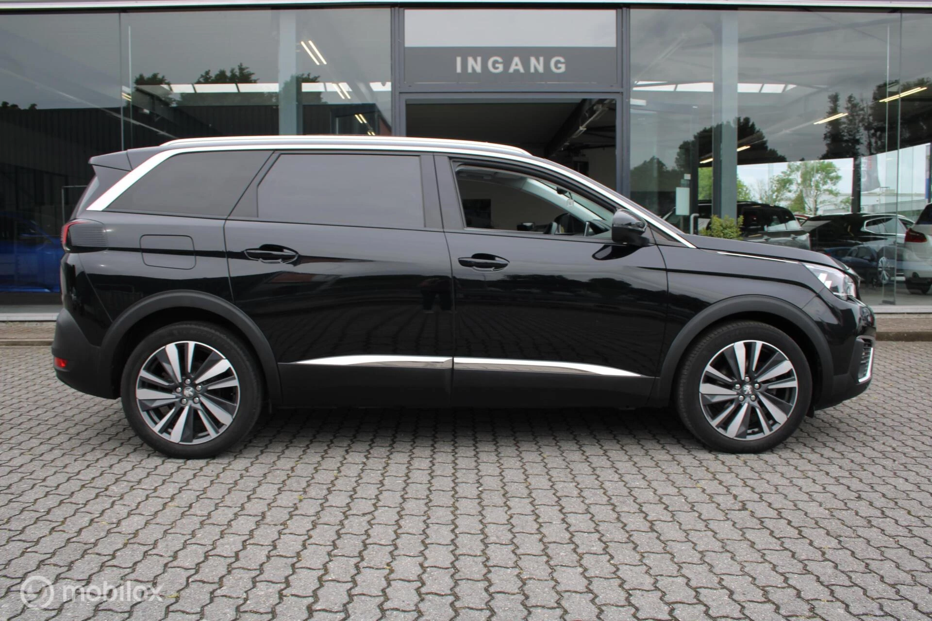 Hoofdafbeelding Peugeot 5008