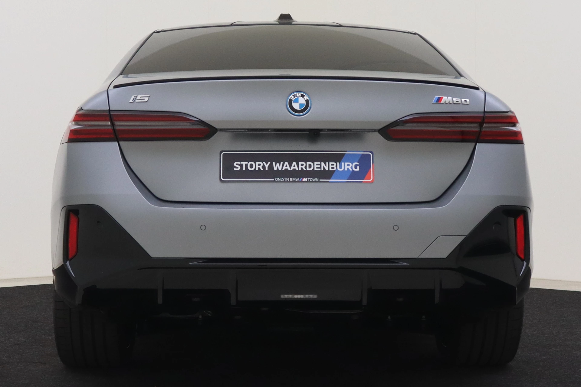 Hoofdafbeelding BMW i5