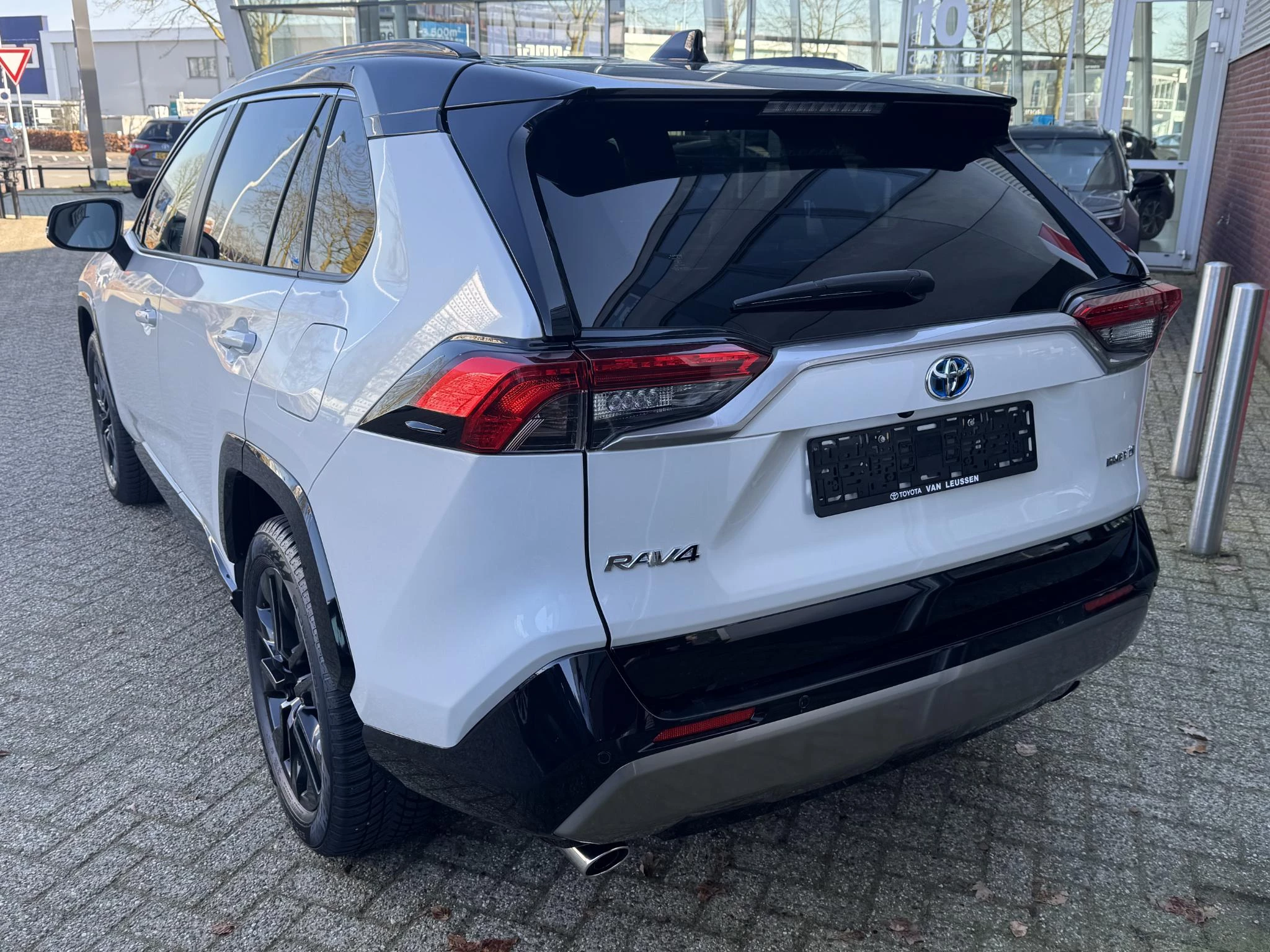 Hoofdafbeelding Toyota RAV4