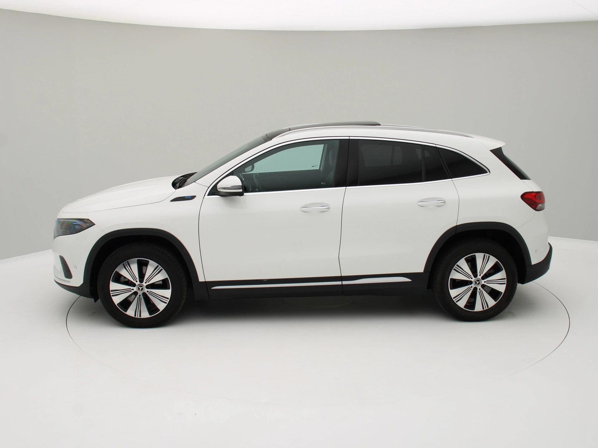 Hoofdafbeelding Mercedes-Benz EQA
