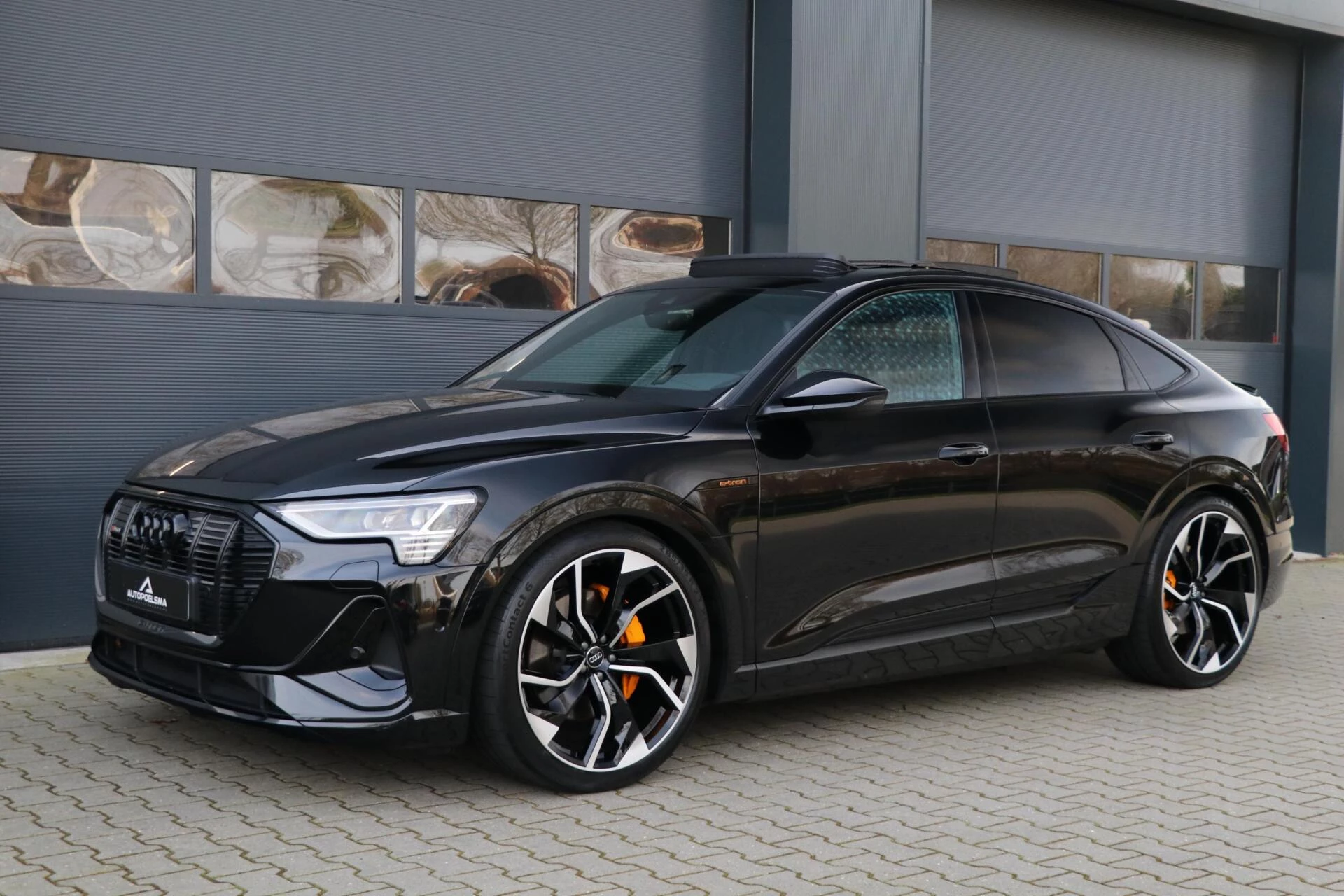 Hoofdafbeelding Audi e-tron