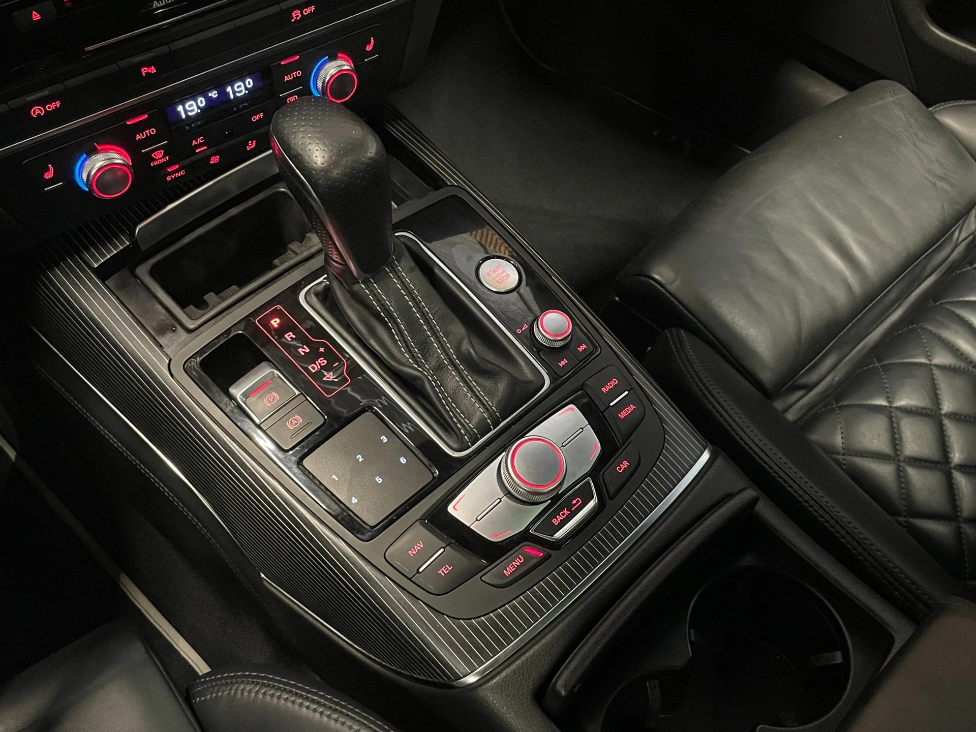 Hoofdafbeelding Audi A6