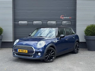 Mini Mini 1.5 Cooper Chili | Navigatie | Climate Control | Cruise Control | 17 Inch Lichtmetalen Velgen |