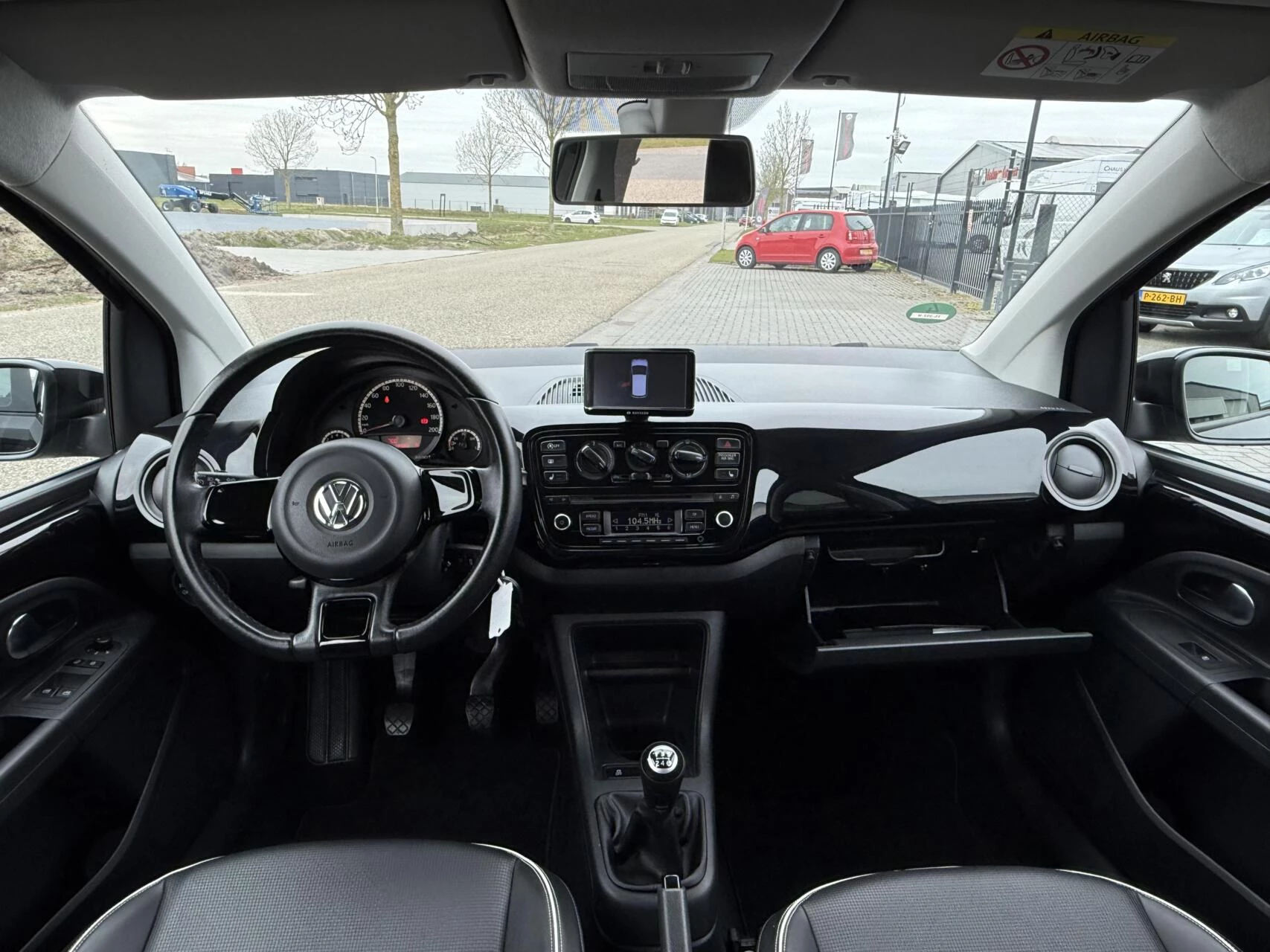 Hoofdafbeelding Volkswagen up!