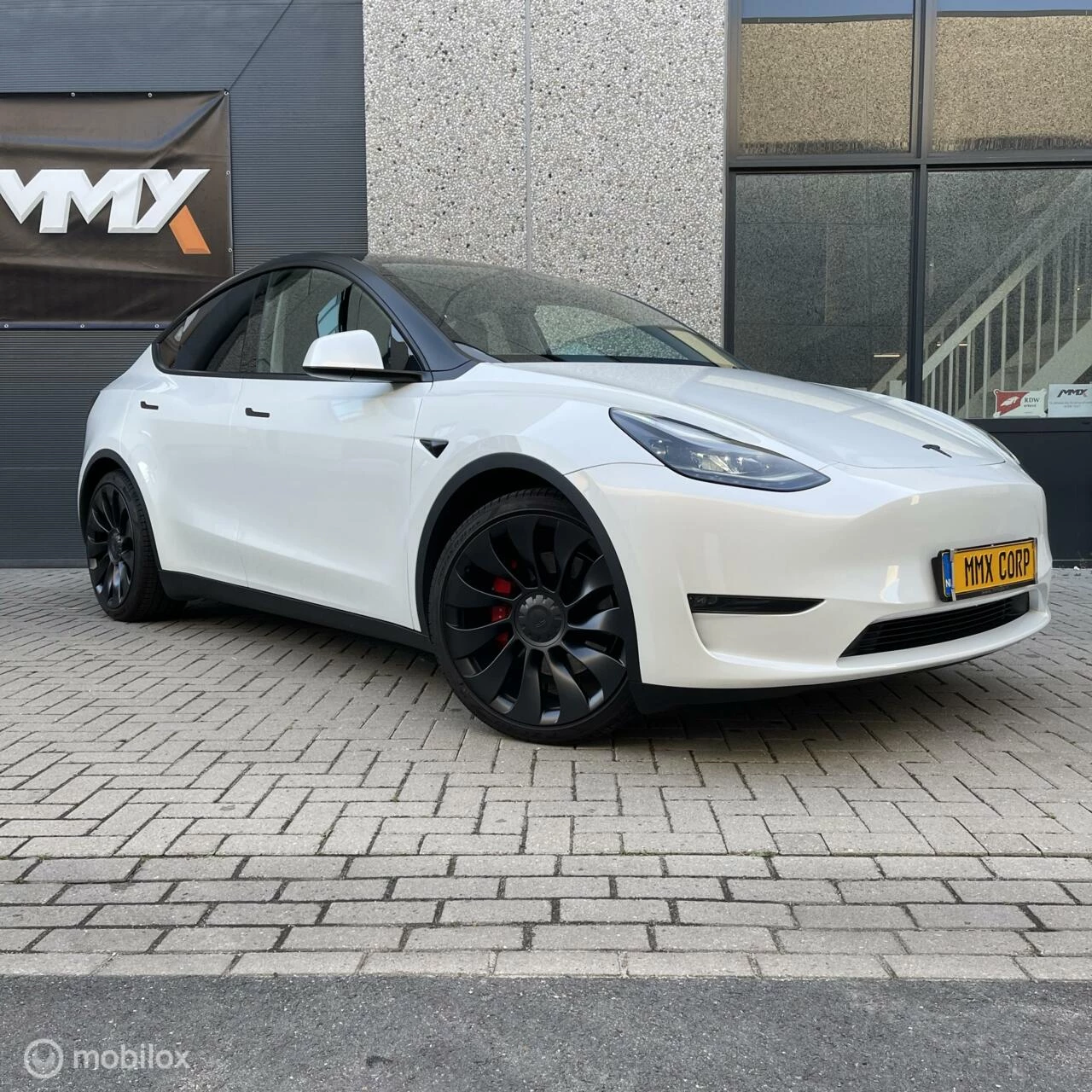 Hoofdafbeelding Tesla Model Y