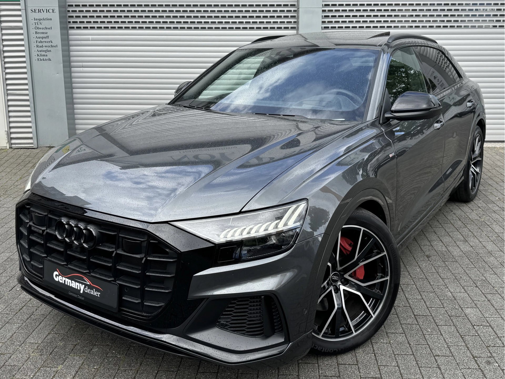 Hoofdafbeelding Audi Q8